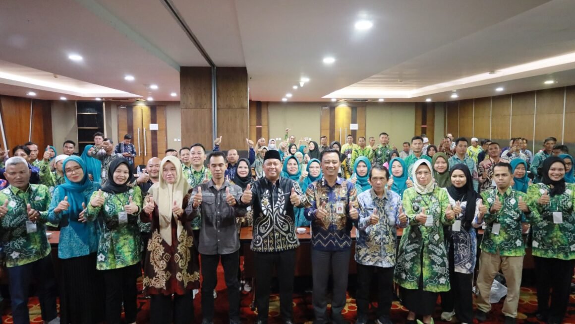 Peningkatan Kapasitas Aparatur Desa, Bupati Barito Kuala Buka Pelatihan Public Speaking dan Kepemimpinan