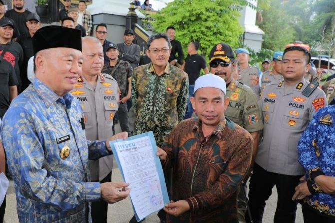 Audiensi Gubernur Kalsel dengan Ormas SAKUTU: Empat Tuntutan Utama Direspons Positif