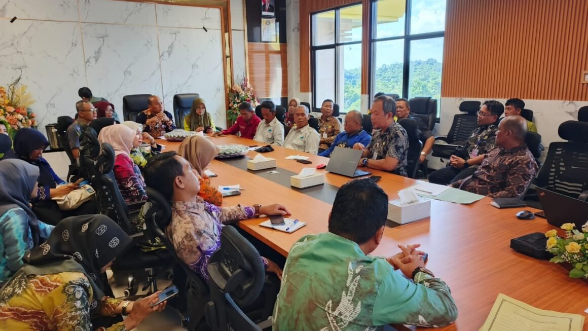 Pemkab Kotabaru Matangkan Persiapan Hadapi Penilaian Adipura 2025