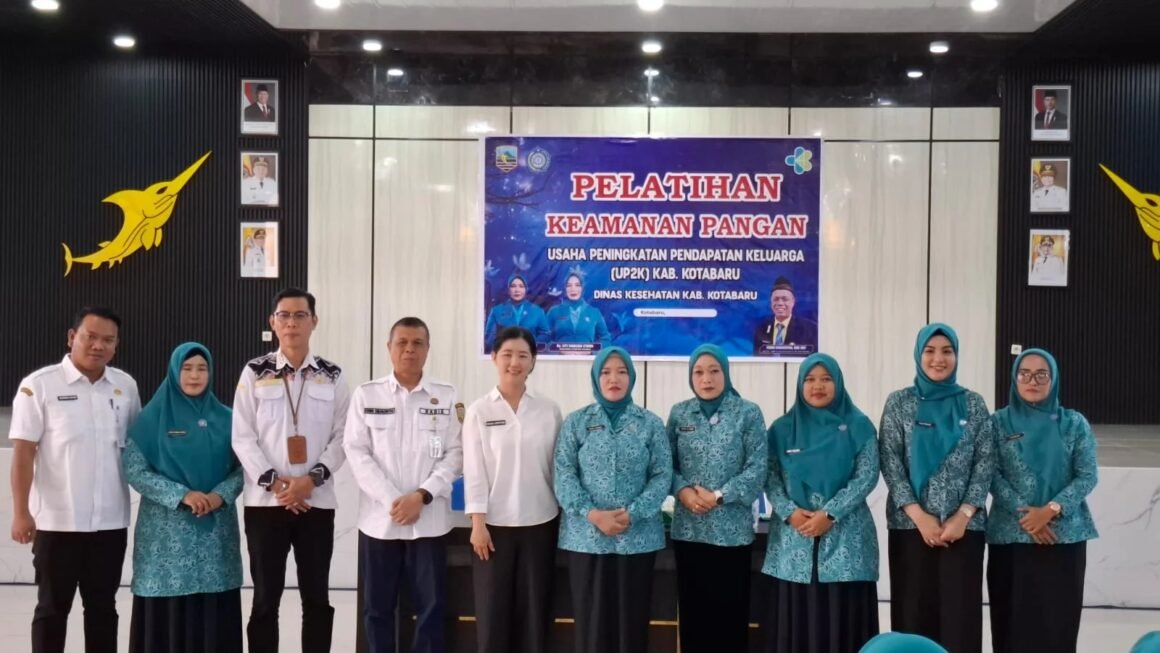 Dorong Produk Lokal Aman, Dinkes dan PKK Kotabaru Gelar Pelatihan Keamanan Pangan