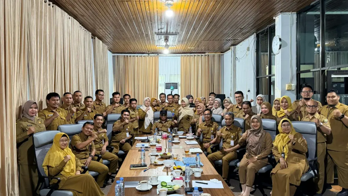 ⁠Bupati Rusli Tinjau BKPSDM, Dorong Layanan Kepegawaian Lebih Cepat dan Responsif